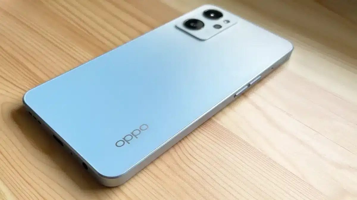 oppo reno7a ビジュアル1 | スマホの口コミ・評判・悪口.jp 「OPPO Reno7 A」はデザインの美しさとバッテリー持ちが特徴