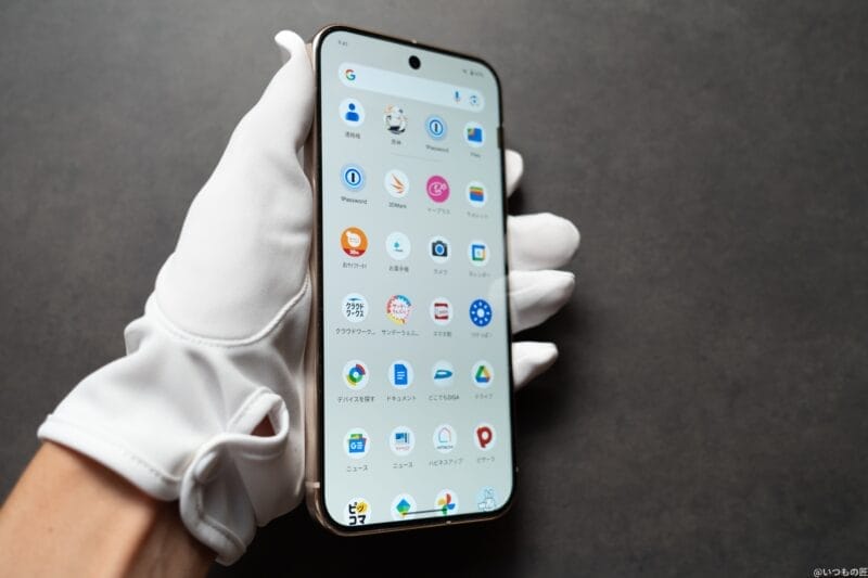 google pixel9 pro xl 片手持ちのサイズ感 | スマホの口コミ・評判・悪口.jp Google Pixel9 Pro XL 片手持ちのサイズ感